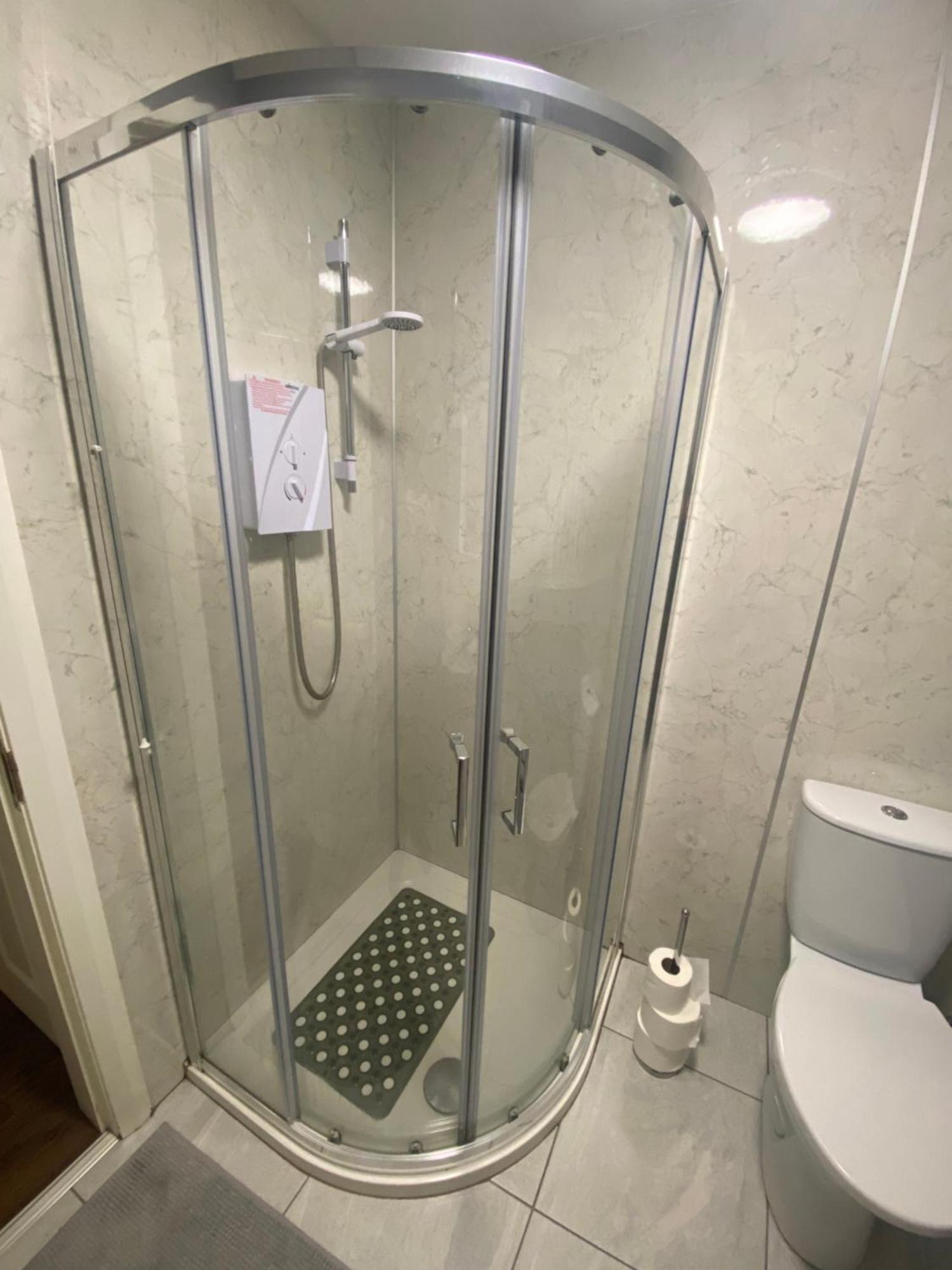Park Avenue Apartment Ньюкасл Экстерьер фото